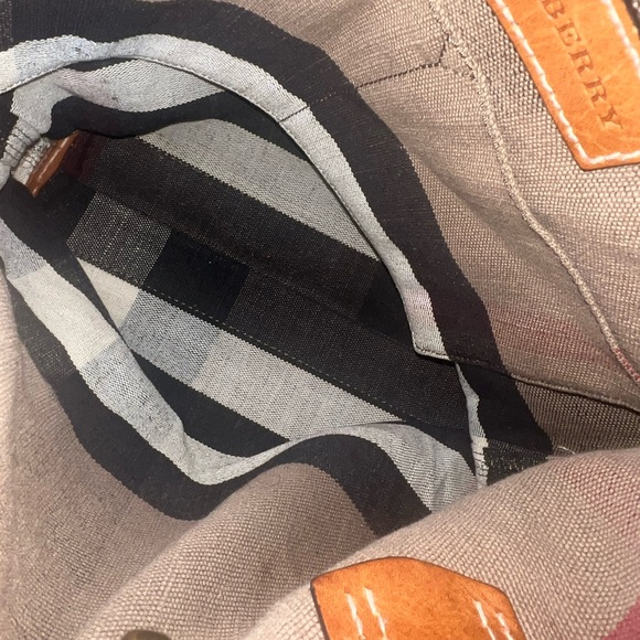 Burberry classic tottenham nova check plaid tote - Picture 7 of 13